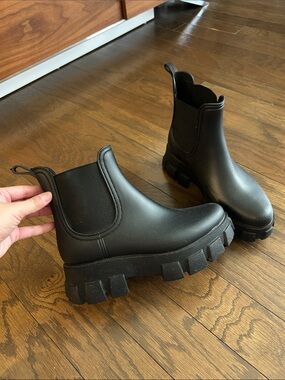Jeffrey Campbell Chunky Rain Boot